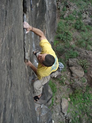 Sito escalando en el 7a+ mas duro del mundo