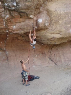 jacobchapaira Jacob clipping on La Ira. 7c+