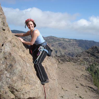 climbing on La Rana, Roque Nublo